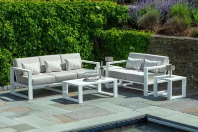 Seaside Casual - MIA SOFA